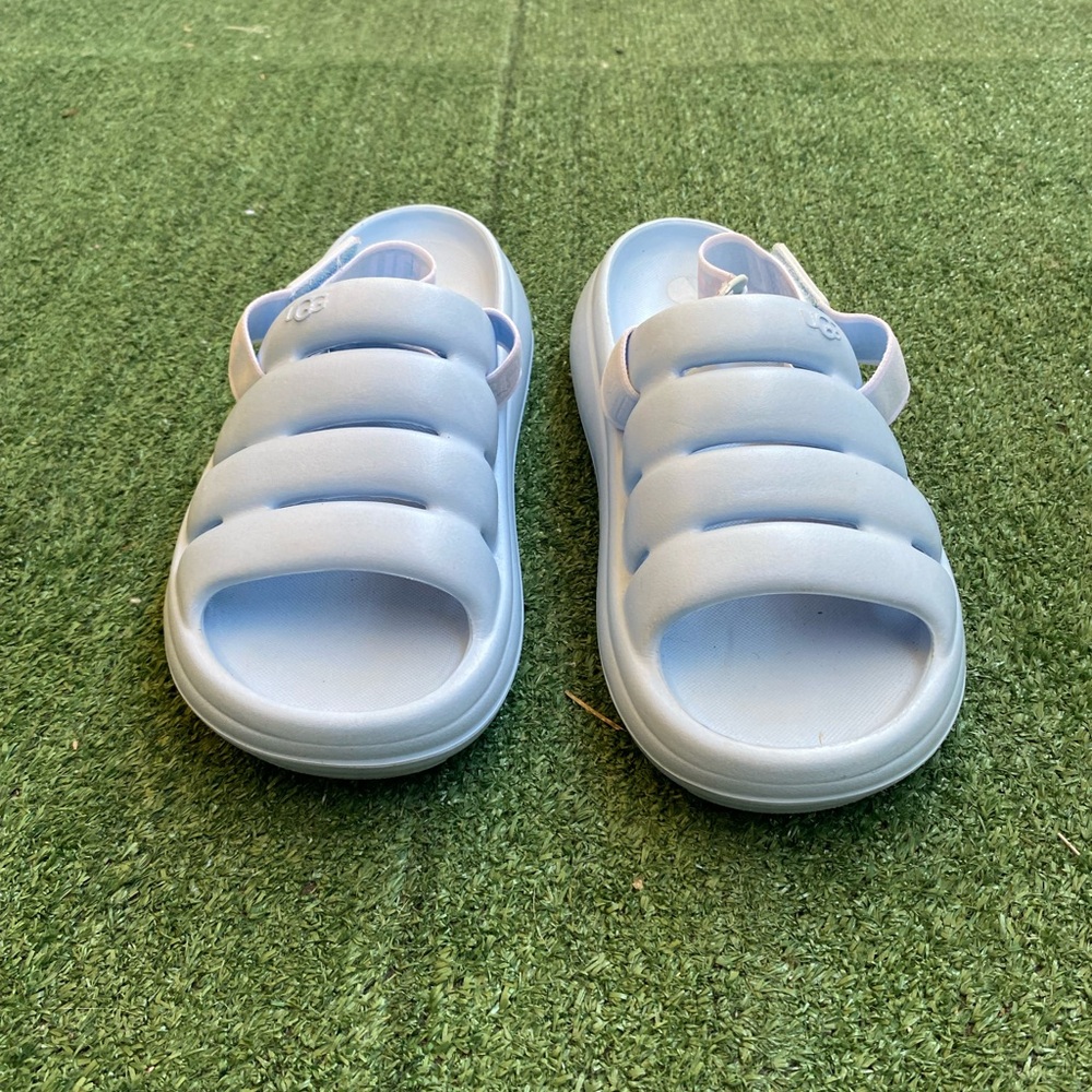 Ugg sandals